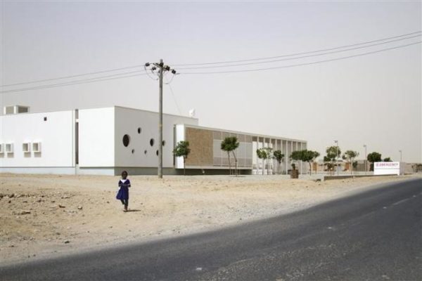 alt="architect@work-milano-interior-design-tendenze-eventi-arredamento-centro-pediatrico-sudan-emergency"