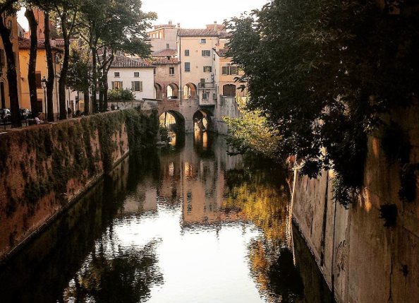 alt="arteedesignasettembre-lifestyle-mantova-esperimentofotografico-festivalletteratura"
