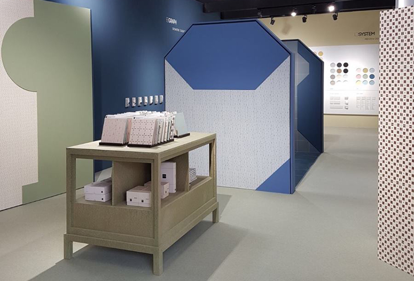 alt="Ceramica Vogue al Cersaie 2017 - progetto di Studio Uda - collezione Confetti"