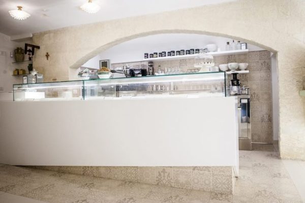 alt="design-marcel-wanders-ceramica-bardelli-minoo-piastrelle"