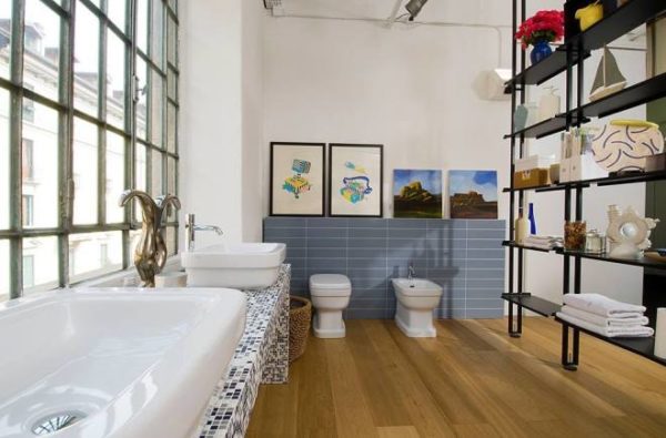 alt="interni-italiani-milano-interior-design-ceramica-simas-sanitari-evolution-stile-industriale"