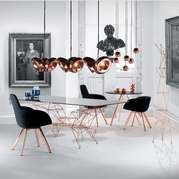 alt="void-tom-dixon-lampade-metallo"