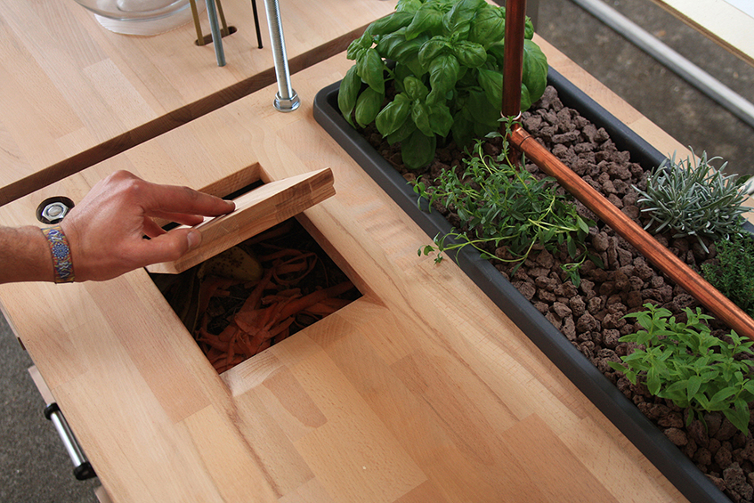 alt="Riuso e riciclo - Kitchen cuisine low-tech - Biceps Cultivates - Grand Hornu"