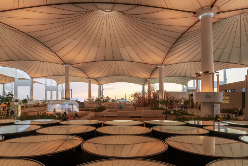alt: "materialiedesign_biennale_jeddah_arabia_saudita_2025_OMA_Photo credits"