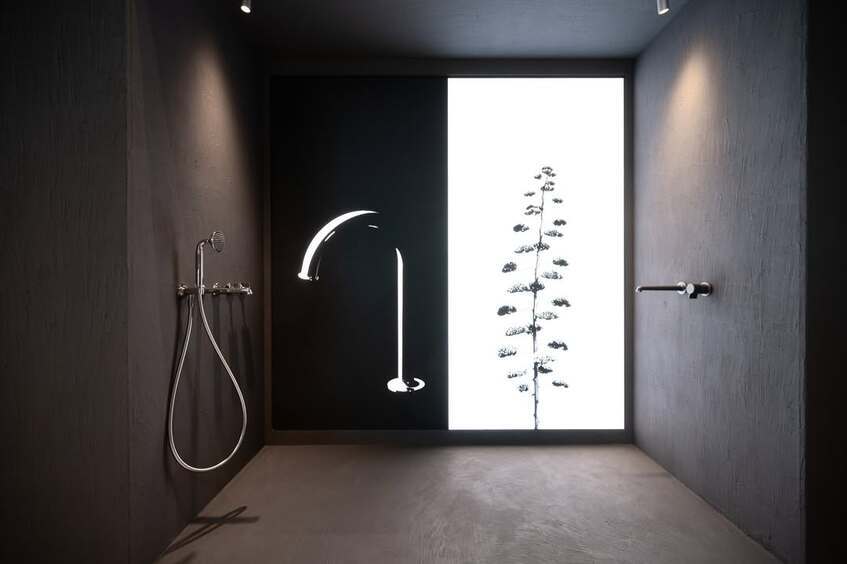 alt: "materialiedesign-flora-fantini-allestimento-salone-2025-showroom"